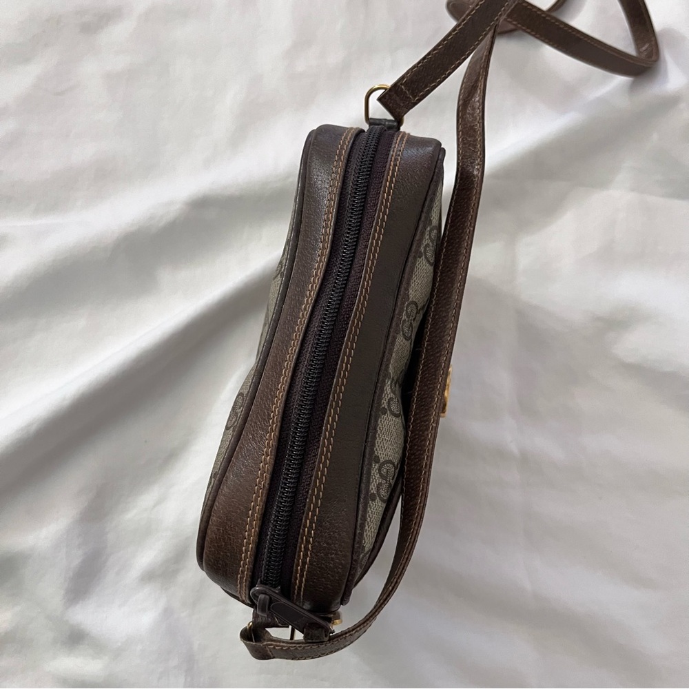 Vintage Gucci Sling Bag Classic Sherryline Monogram Preowned - Picture 7 of 11